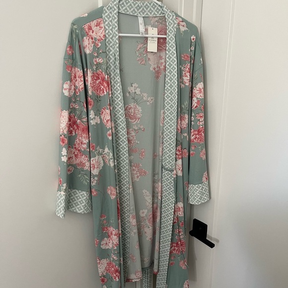 Other - Floral Kimono Robe - Green and Pink